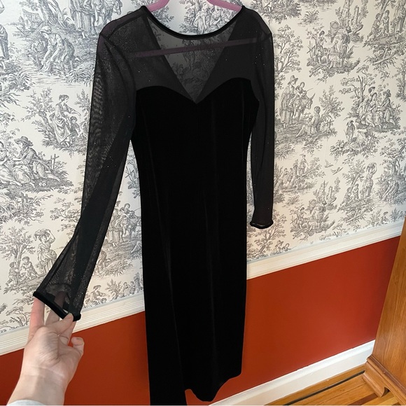 Robbie Bee Black Dress - Picture 5 of 5